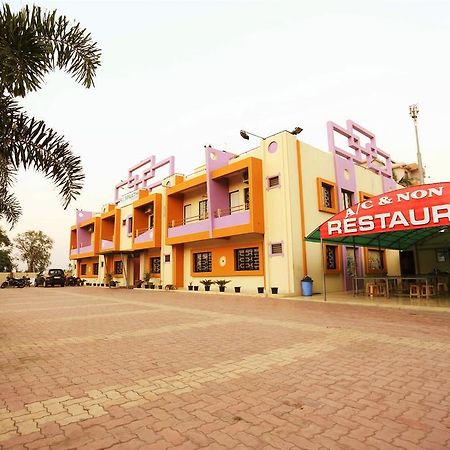 Hotel Somnath Sagar Ngoại thất bức ảnh